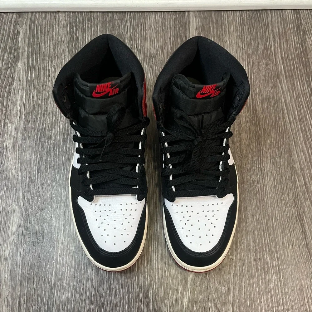 Jordan High-Top Sneakers - Black/White/Red